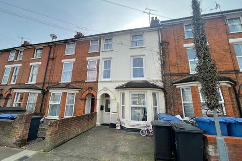 Studio to rent, Withipoll Street, Ipswich IP4