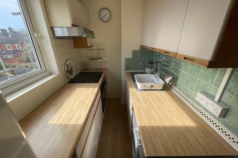 Studio to rent, Withipoll Street, Ipswich IP4