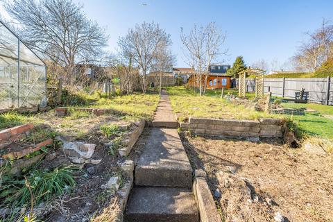 3 bedroom bungalow for sale, Rousham Road, Somerset BS5