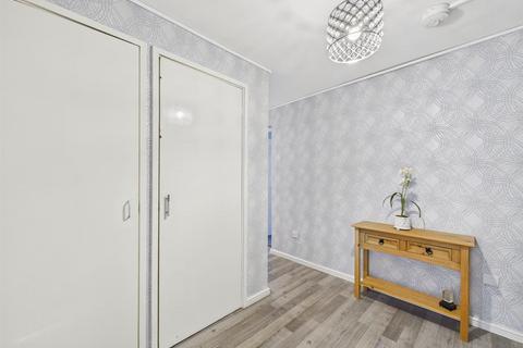 2 bedroom apartment for sale, Beaumont Drive, Whitley Bay