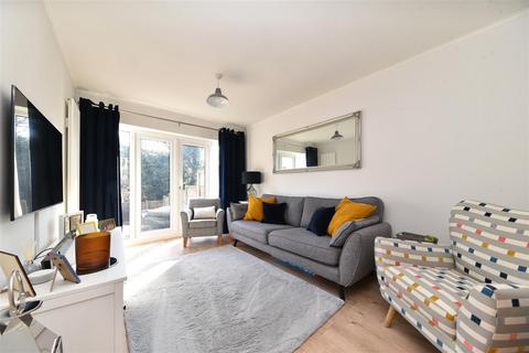 17 Hampton Close, Stevenage, SG2 8SP