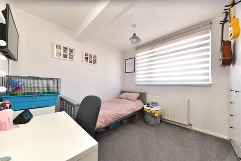 17 Hampton Close, Stevenage, SG2 8SP