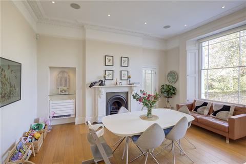 22 Wimbledon Park Road, London, SW18 1LT