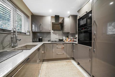 undefined, Meopham Road, Mitcham, CR4