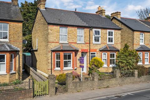 3 bedroom cottage for sale, Park Road, Farnham Royal SL2