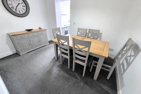 3 bedroom end of terrace house for sale, Bells Road, Gorleston