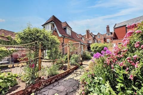 2 bedroom flat for sale, Fordingbridge
