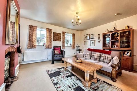 2 bedroom flat for sale, Fordingbridge