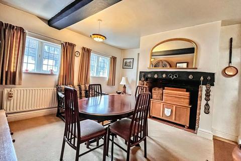 2 bedroom flat for sale, Fordingbridge