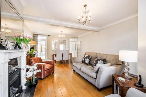 33 Stanley Road, London, E4 7DB