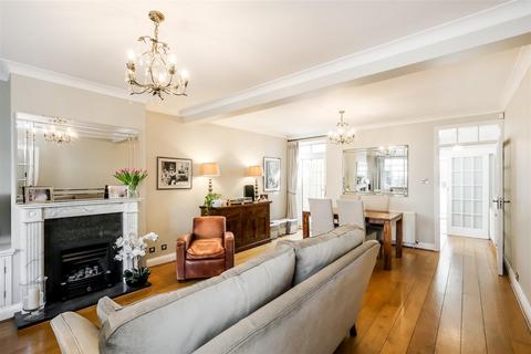 33 Stanley Road, London, E4 7DB