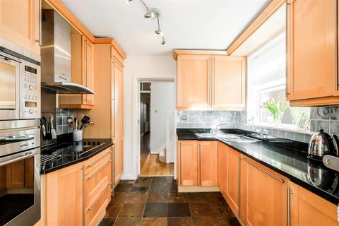 33 Stanley Road, London, E4 7DB