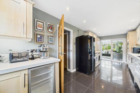 4 Barrow Road, Barton-upon-humber, DN18 6AA