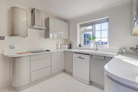 3 bedroom semi-detached house for sale, The Larches, Benfleet, SS7