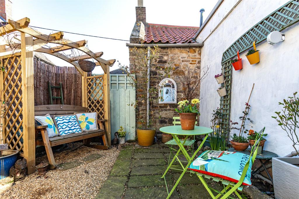Courtyard Garden
