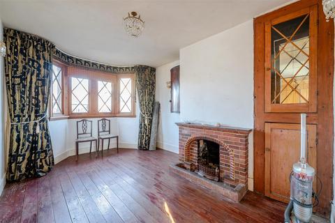 undefined, East Street, Martock