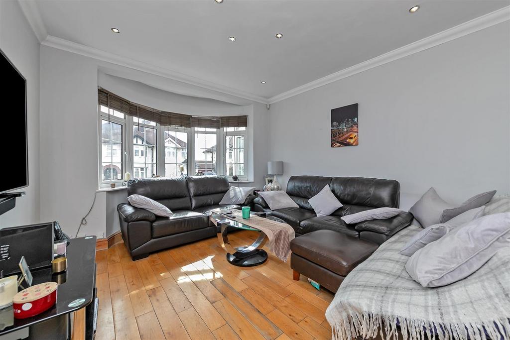 11 Fanshawe Crescent-20.jpg