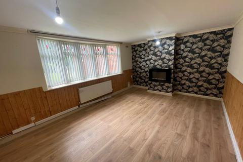 40 Barnhurst Lane, Wolverhampton, WV8 1XB