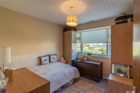 1 Greenlands, Wombourne, Wolverhampton, WV5 8DP