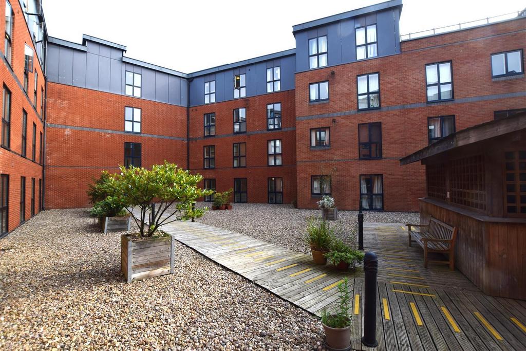 78 Newport House Rear new.jpg