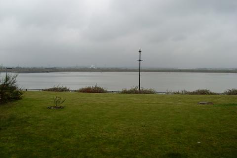 2 bedroom flat to rent, Harrisons Wharf, Purfleet-on-Thames RM19