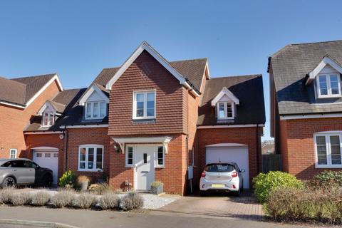 3 bedroom detached house for sale, North Baddesley, Southampton