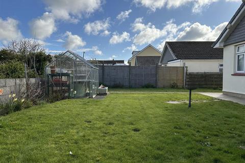 12 West Close, Helston, TR13 8LD