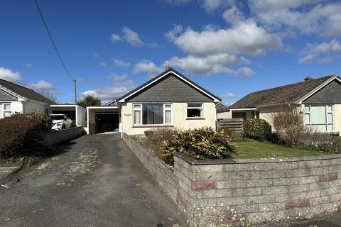 12 West Close, Helston, TR13 8LD