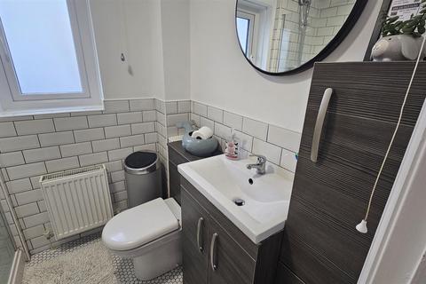 3 bedroom semi-detached house for sale, Thorne Way, Cardiff