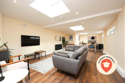 Gloucester Road North, Horfield, Bristol, BS7