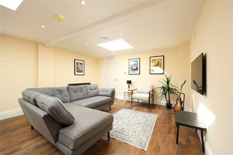 6 bedroom end of terrace house to rent, Gloucester Road North, Horfield, Bristol, BS7