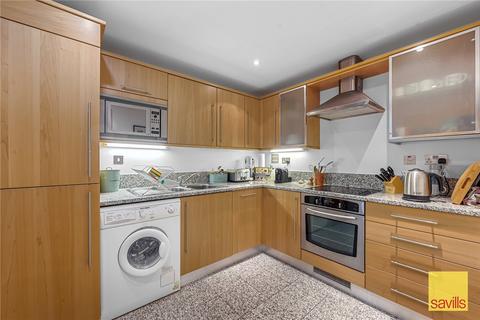 1 bedroom apartment for sale, Cayenne Court, London, SE1
