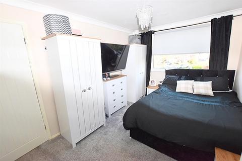14 Mill View, Waltham, Grimsby, DN37 0HJ