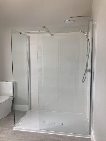 15. Bathroom.jpg