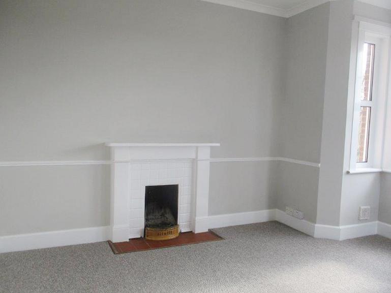 4. Lounge.jpg