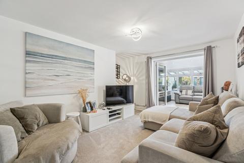 1 Darrell Way, Abingdon, OX14 1HL