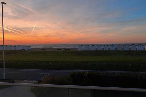 118 Marine Crescent, Goring By Sea, Worthing, BN12 4HR