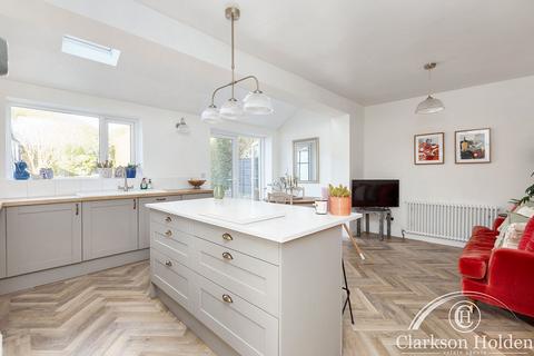24 Ashwood Road, Fulwood, Preston, PR2 9UD