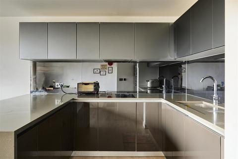 Flat 17, Allen House Heritage Place, Brentford, TW8 0RP