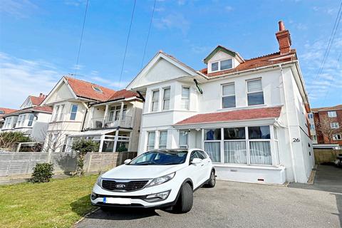 2 bedroom flat to rent, Southbourne