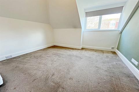 2 bedroom flat to rent, Southbourne