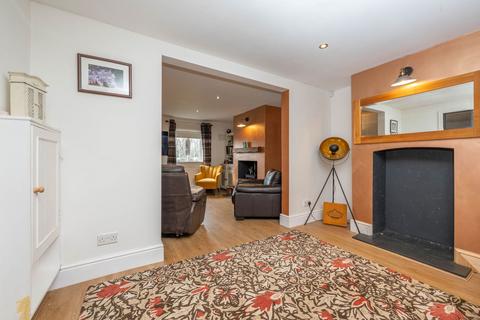 Dovedale Birmingham Road, Hatton, Warwick, CV35 7JW