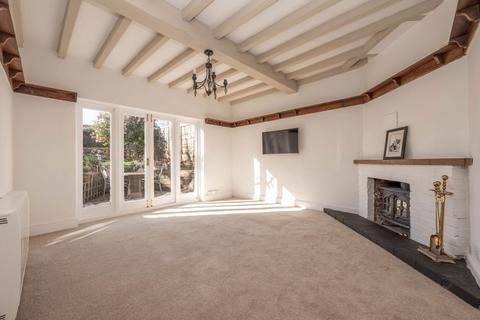 2, The Old Post Office Henley Road, Claverdon, Warwick, CV35 8PS