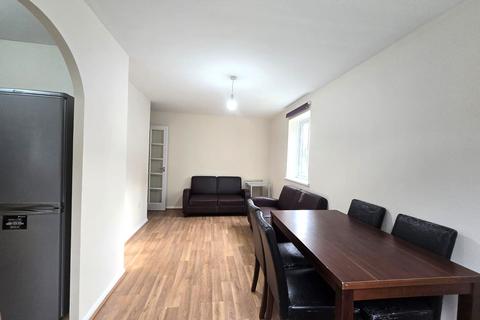 1 bedroom ground floor flat to rent, Jack Clow Road, London E15