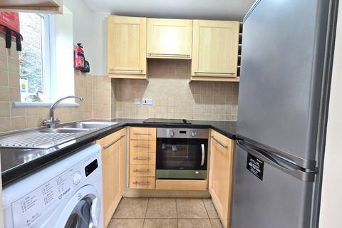 1 bedroom ground floor flat to rent, Jack Clow Road, London E15