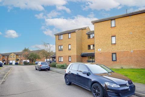undefined, Streamside Close, London