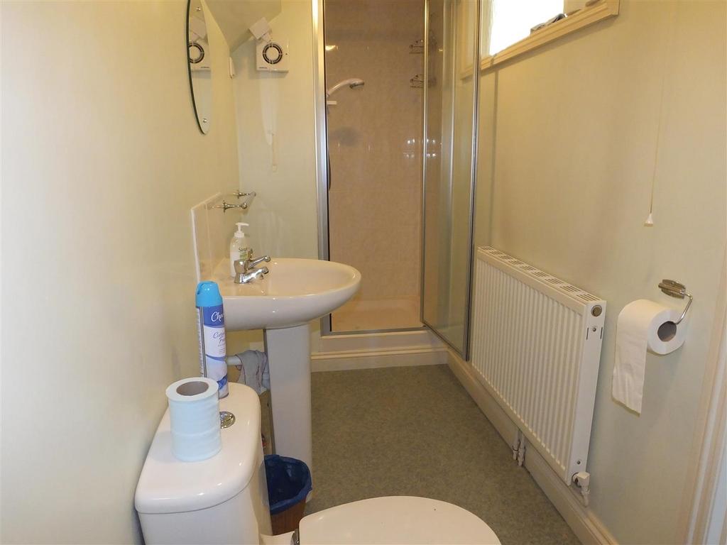 Ensuite up.JPG