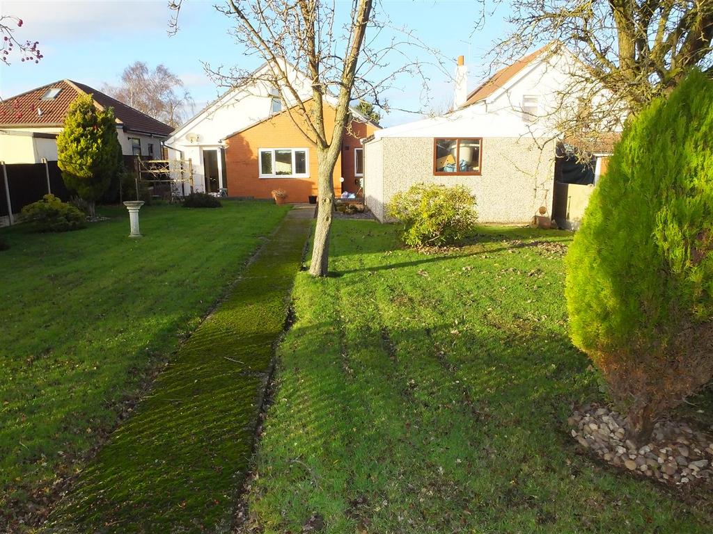 Garden 2.JPG