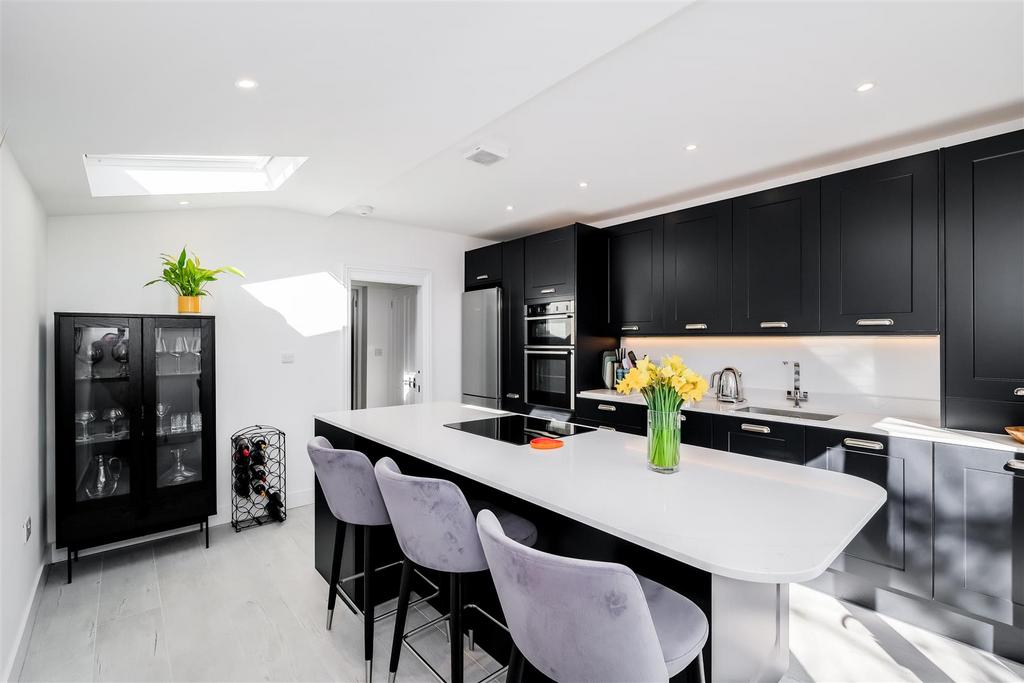 91 peel road-22.jpg