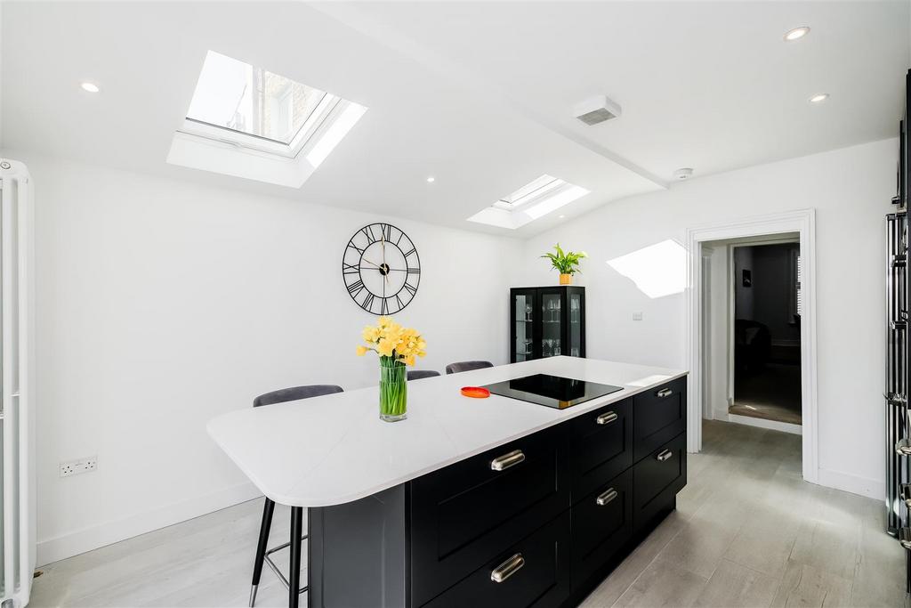 91 peel road-23.jpg